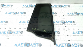 Mercedes X247 GLB 20-26 rear right triangle door glass tinted