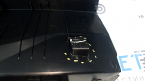 Ford Explorer 20-25 trunk opening trim scratches