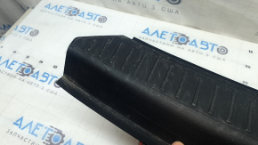 Ford Explorer 20-25 trunk opening trim scratches