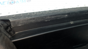 Ford Explorer 20-25 trunk opening trim scratches