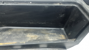 Left Ford Explorer 20-25 trunk pocket scratched, needs cleaning