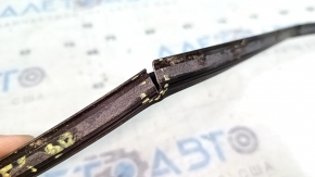 BMW X7 G07 19-26 front side door seal, broken