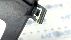 Front bumper mount left inner Volvo XC60 18-21 crack in mount