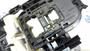 The front right door handle mechanism for a Volvo XC60 18-26 for keyless entry and lighting is broken.