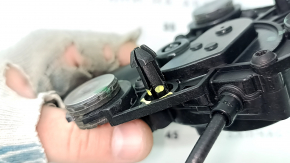 Volvo XC60 18-26 electric tailgate lock, broken fasteners