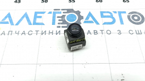 Volvo XC60 18-26 front view camera in the grille, sand