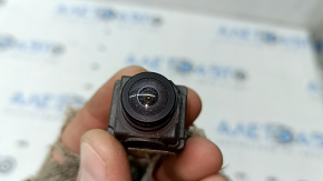 Volvo XC60 18-26 front view camera in the grille, sand