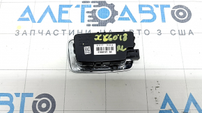 Volvo XC60 18-21 rear left light with chrome insert