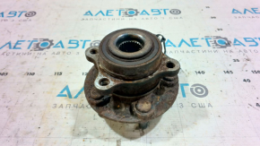 Lincoln MKZ 13-16 AWD rear left wheel hub rusty