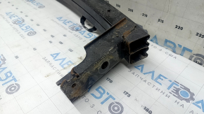 Rusty Ford Explorer 20-24 rear bumper reinforcement