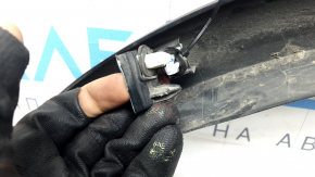 Ford Escape MK4 2020 MK4 rear right fender arch trim, broken mount