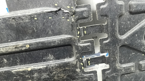 Volvo XC60 18-26 rear left underbody protection, cracks