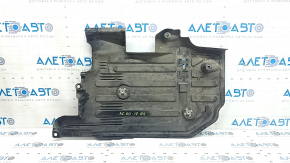 Volvo XC60 18-26 rear right underbody protection, cracks