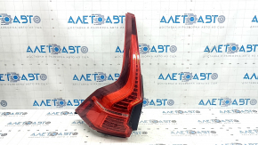 Volvo XC60 18-26 wing outer left light is worn