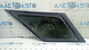 Rear right window glass, blind, Ford Explorer 20-25 tinted, scratches on the glass