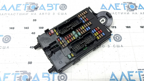 Volvo XC60 18-19 dashboard fuse box