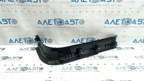 Volvo XC60 18-26 black front left door sill with chrome insert, scratches