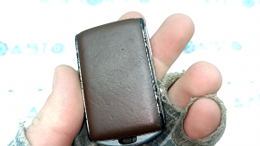 Volvo XC60 18-26 keyless, 4-button, brown leather, chrome trim, push buttons