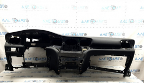 Ford Explorer 20-25 black, scratched dashboard with airbag
