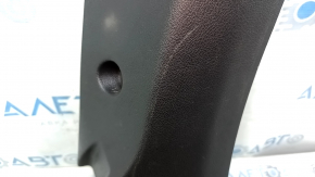Ford Focus mk3 11-18 5d lower left rear pillar trim, black, scratches