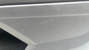 Black front right door panel for a VW Tiguan 18-20, with a buzzer, black fabric armrest, fabric insert, black chrome insert, with a handle, scratches, peeling handle cover, needs cleaning, dent