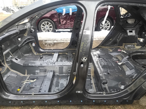 Left central body pillar Ford Escape MK4 20-26 on the body, butt