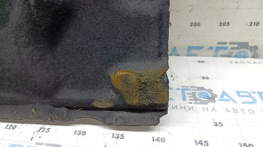 The rear engine guard of the Audi A5 F5 18-25 is worn out.