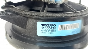 The rear left speaker of the Volvo XC90 16-19 is broken.