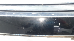 The rear bumper is bare, the upper part of the Audi Q7 16-26 is white, scratches, the mount is broken