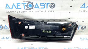 Right headlight for Audi Q7 16-19, scratches, glue, cracked