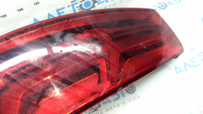 Right headlight for Audi Q7 16-19, scratches, glue, cracked