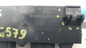 The foot-operated trunk lid opening sensor assembly for the Audi Q7 16-26 has a broken mount.