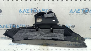 Audi Q7 16-26 black lower right rear pillar trim, scratches