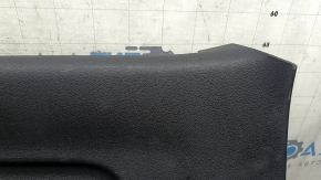 Lower tailgate trim for an Audi Q7 16-26 (under the curtain), black, scratches, broken fasteners, no curtain