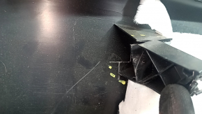 Lower tailgate trim for an Audi Q7 16-26 (under the curtain), black, scratches, broken fasteners, no curtain