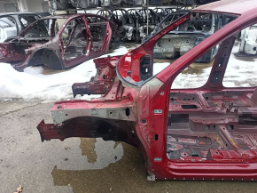 Front left quarter panel of a VW Tiguan 18-24 on the body, red, bumps on the threshold