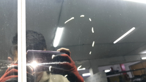 Audi Q7 16-26 black roof panel, scratches on glass, needs cleaning, scratches on the panel