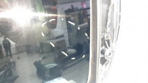 Audi Q7 16-26 black roof panel, scratches on glass, needs cleaning, scratches on the panel