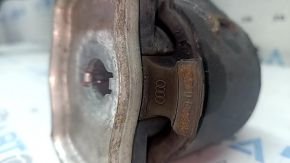 The rear subframe of the Audi Q7 16-26 is rusty, there are 2 microcracks in the gearbox, there are 2 microcracks in the gearbox