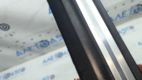 Front right outer door sill trim for Audi Q7 16-26, black with chrome, backlit, scratches