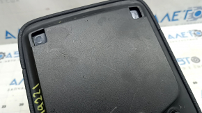 Volvo XC90 16-26 center console armrest, black leather, scratches on plastic