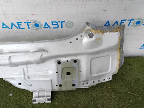 Volvo XC90 16-25 rear panel on the body, white