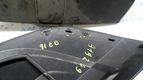 Audi Q7 16-19 3.0T engine cover broken fasteners