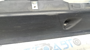 Right door sill protection for Audi Q7 16-26 is worn, the fastening is broken