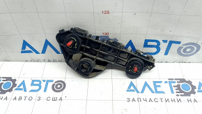 The right front bumper mount for a Toyota Camry v70 18-24 is broken.