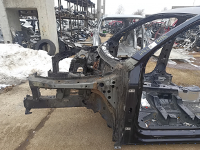 Front left quarter panel of Audi Q7 16-26 on the body, blue