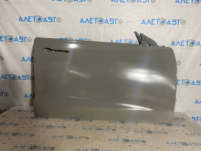 Tesla Model 3 18 front right door, China, dented corner