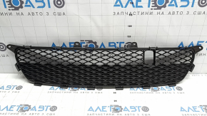 Infiniti QX50 16-17 front bumper lower grille