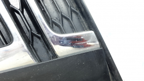 Right front bumper grille for Audi A4 B9 17-17 s-line, without radar, light chrome, minor chips