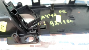 Audi A4 B9 17-25 front right inner door handle with backlight, with trim, crack in mount